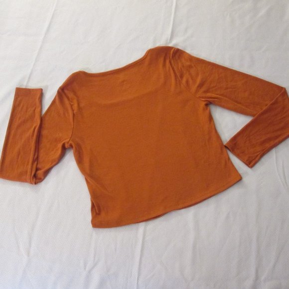 🧡 SO CINNAMON LONG SLEEVE SEAMED TOP – SIZE L - Picture 2 of 9